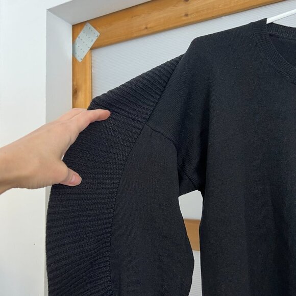 ANTHROPOLOGIE NAADAM Merino Wool Cashmere Black Ruffle Crewneck‎ Sweater Sz L - Picture 5 of 15